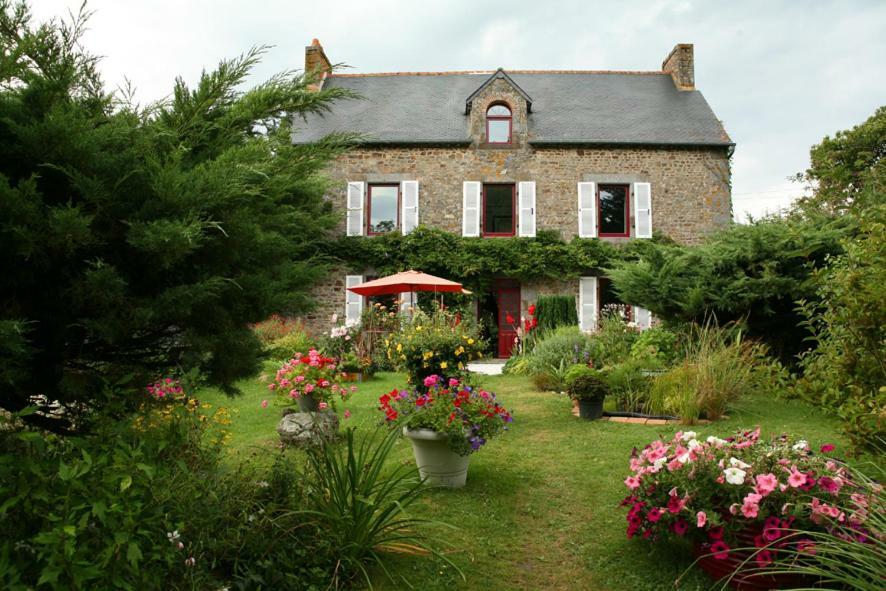 Chambres D'Hotes De La Barrerie Dinge Exterior photo